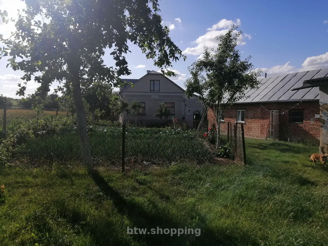 Продається будинок, Підволочиськ, Тернопільська область. - btw.shopping