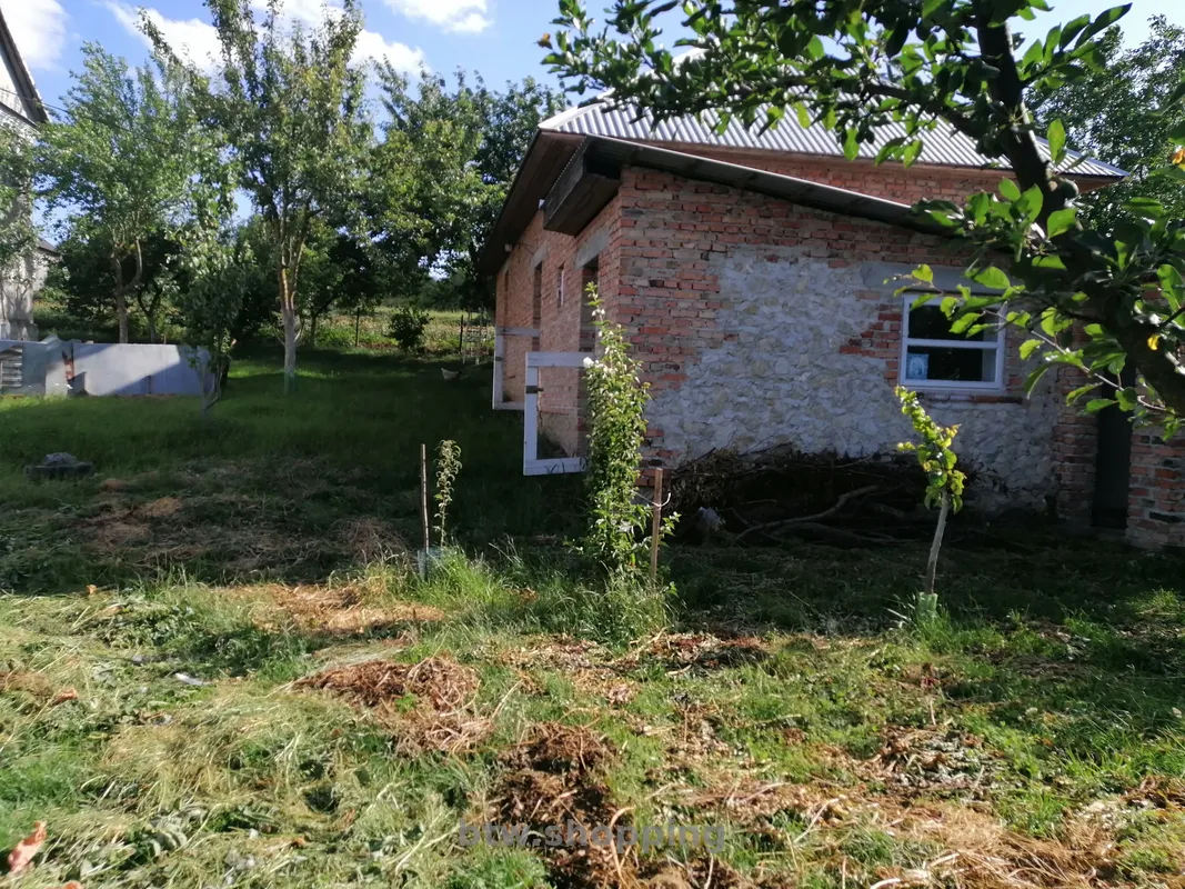 Продається будинок, Підволочиськ, Тернопільська область. - btw.shopping