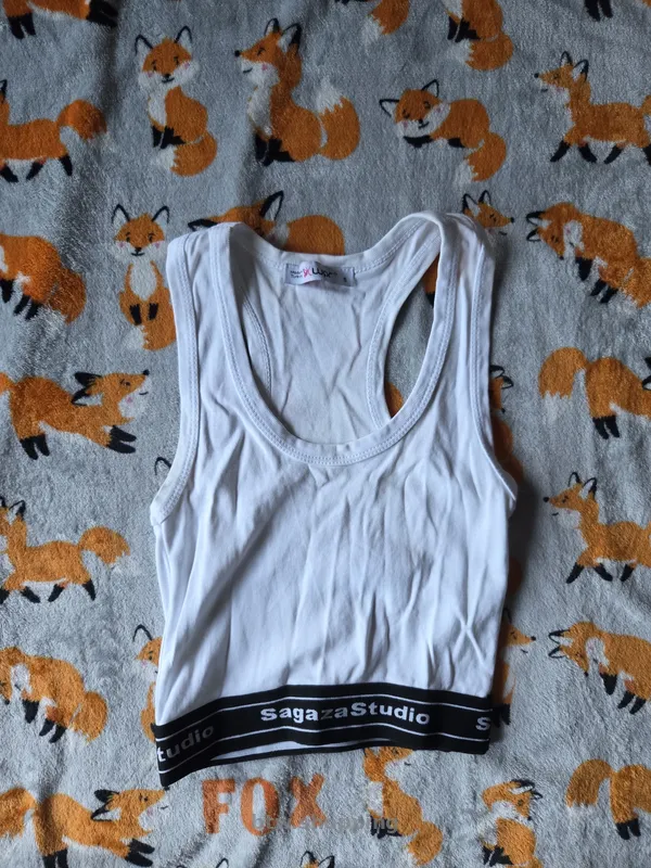 майка-топ з ризинкою - btw.shopping