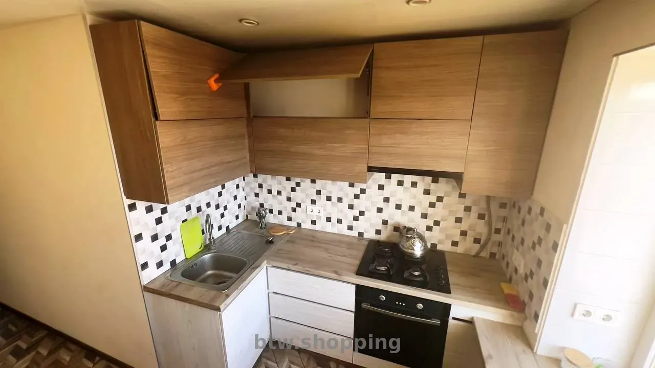 Продаж 3-кімнатної квартири,  вул. І. Мазепи, 10 - btw.shopping