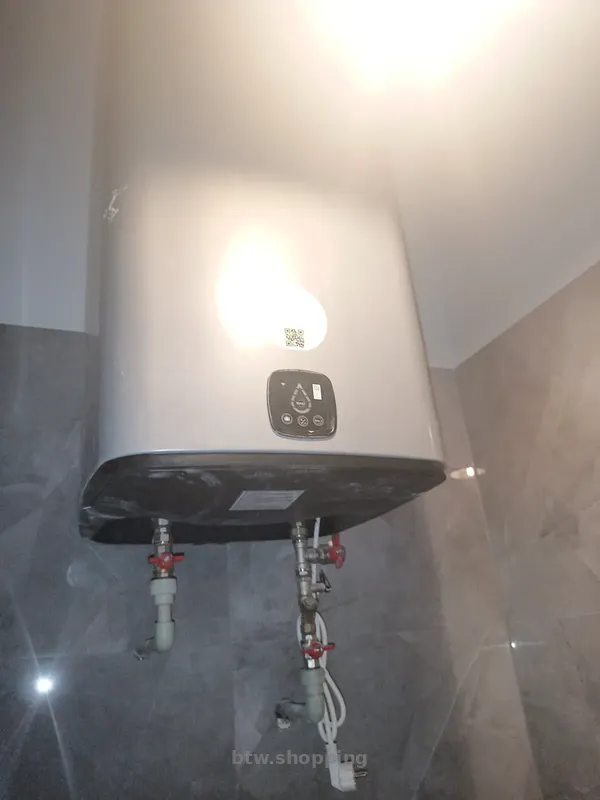 ФАСАДНЕ КОМЕРЦІЙНЕ ПРИМІЩЕННЯ вул. Карла Мікльоша, 6-Б - btw.shopping