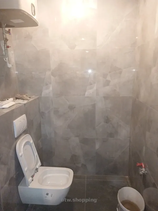 ФАСАДНЕ КОМЕРЦІЙНЕ ПРИМІЩЕННЯ вул. Карла Мікльоша, 6-Б - btw.shopping