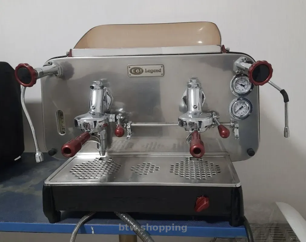 Професійна кавомашина - btw.shopping