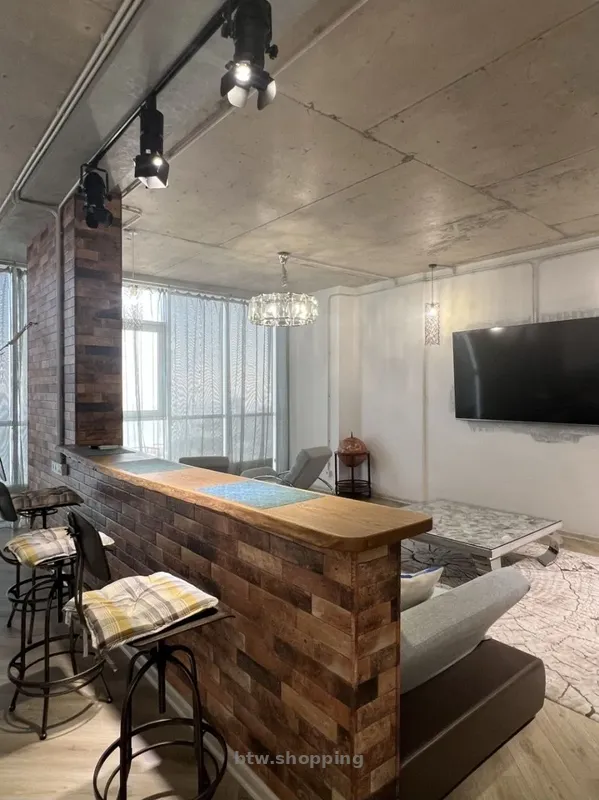 Аренда новой , дизайнерской квартиры на Французском бульваре , 140 м - btw.shopping