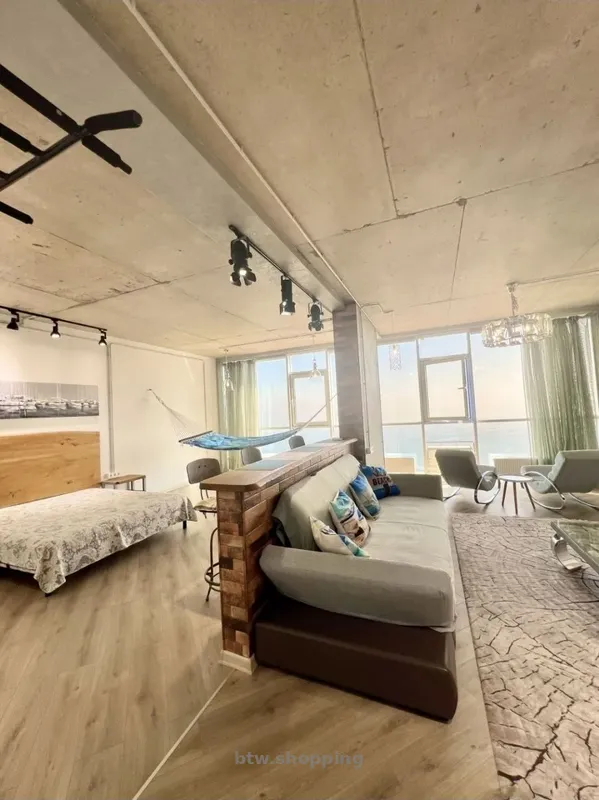 Аренда новой , дизайнерской квартиры на Французском бульваре , 140 м - btw.shopping