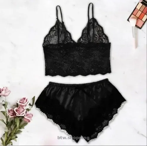 Жіночий піжамний комплект -    новий