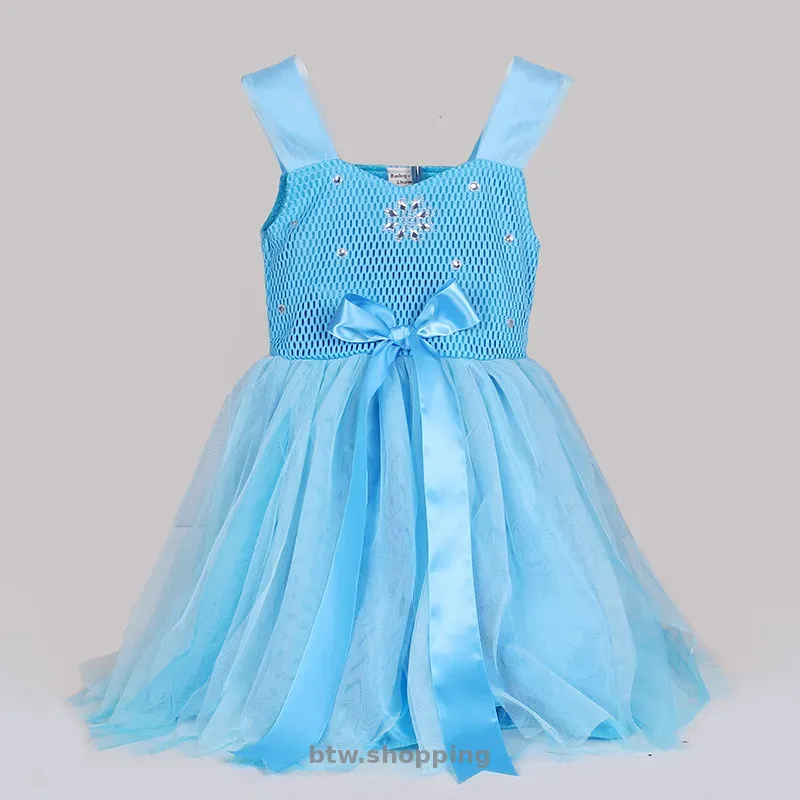 Ошатне плаття для дівчинки - Нове - btw.shopping