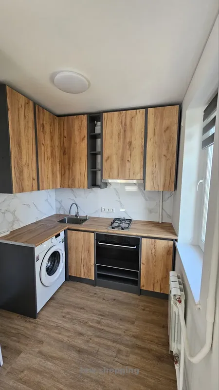 Оренда 1-кімнатної квартири-студії | вул. Медова Печера - btw.shopping