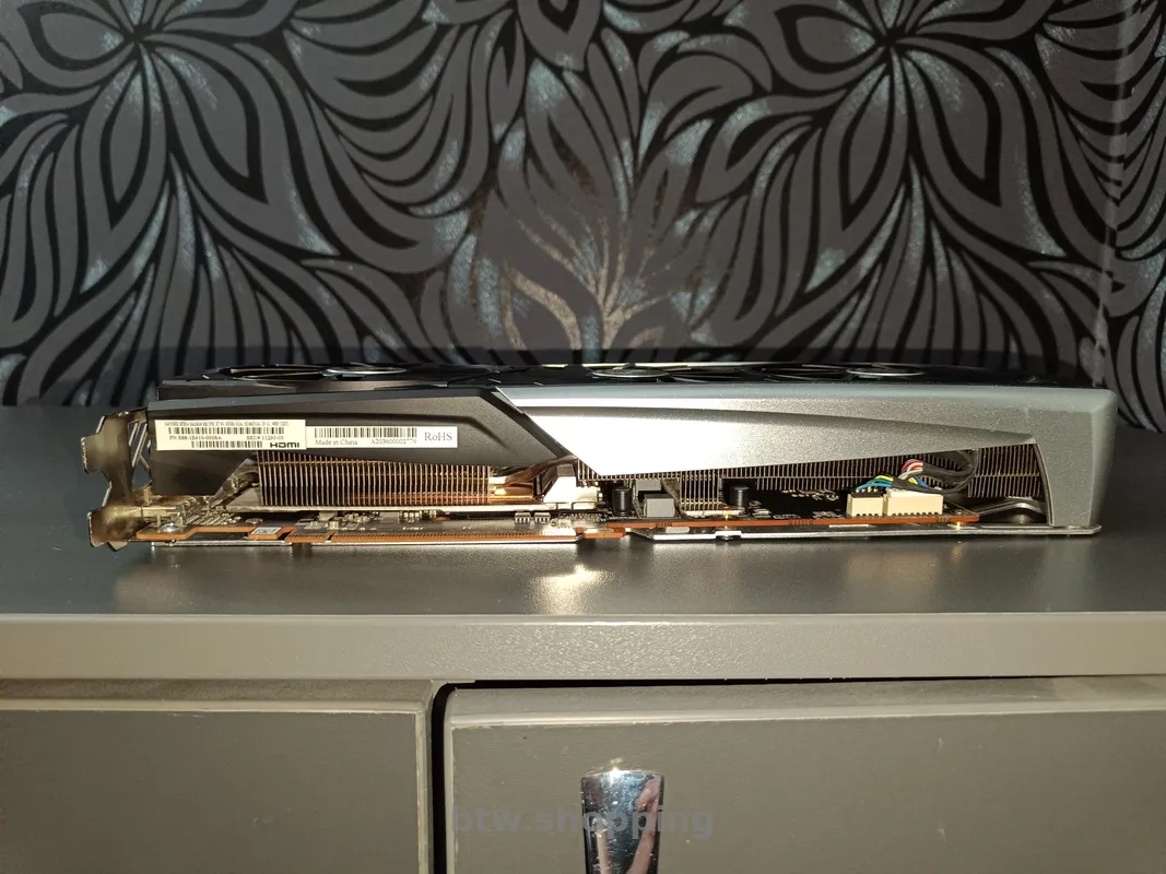 Sapphire NITRO+ Radeon RX 5700 XT 8GB - btw.shopping