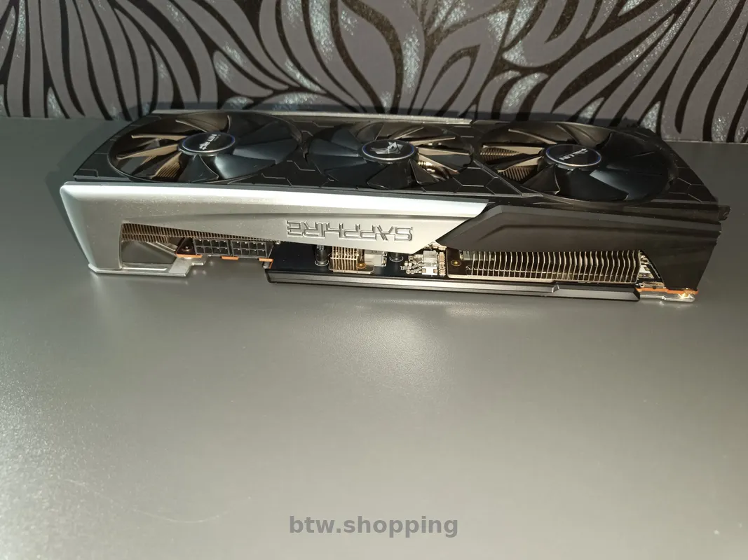 Sapphire NITRO+ Radeon RX 5700 XT 8GB - btw.shopping