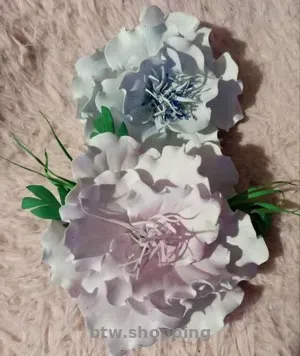 Квітковий браслет,  бутон'єрка  на руку(на випускний,   вечірку ...) - btw.shopping