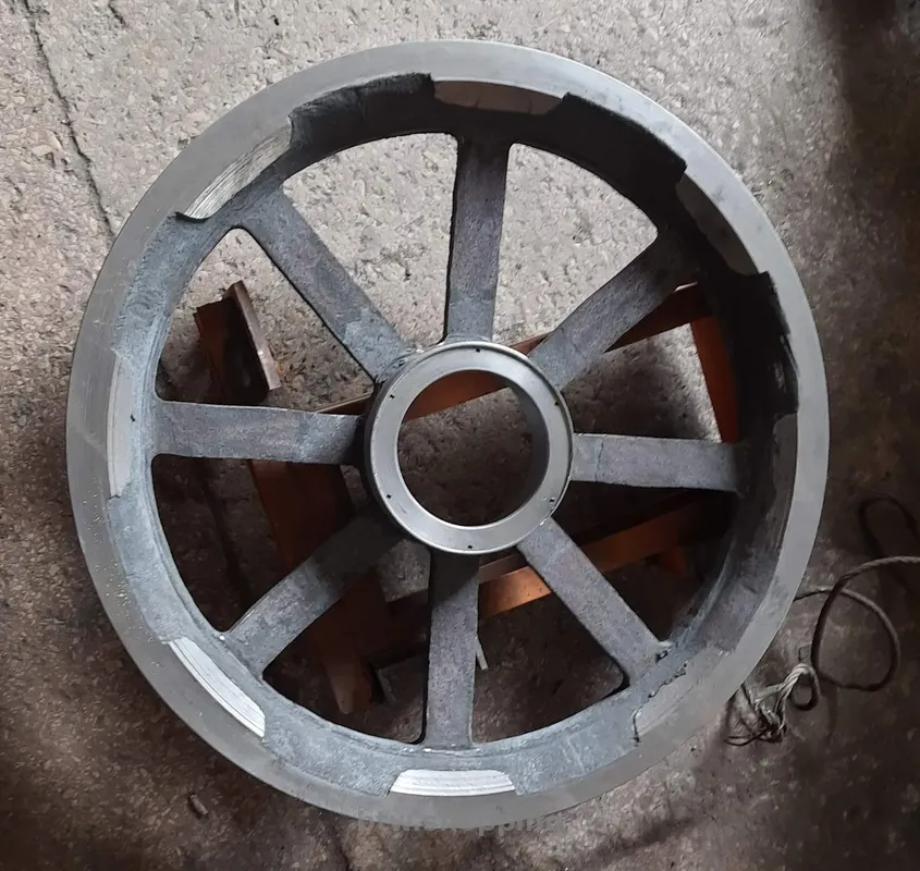 Литі сталеві та чавунні колеса від виробника - btw.shopping