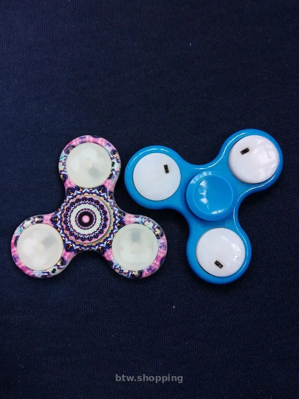 Спінер антистрес (набір 2 шт) яскраві дизайни - btw.shopping
