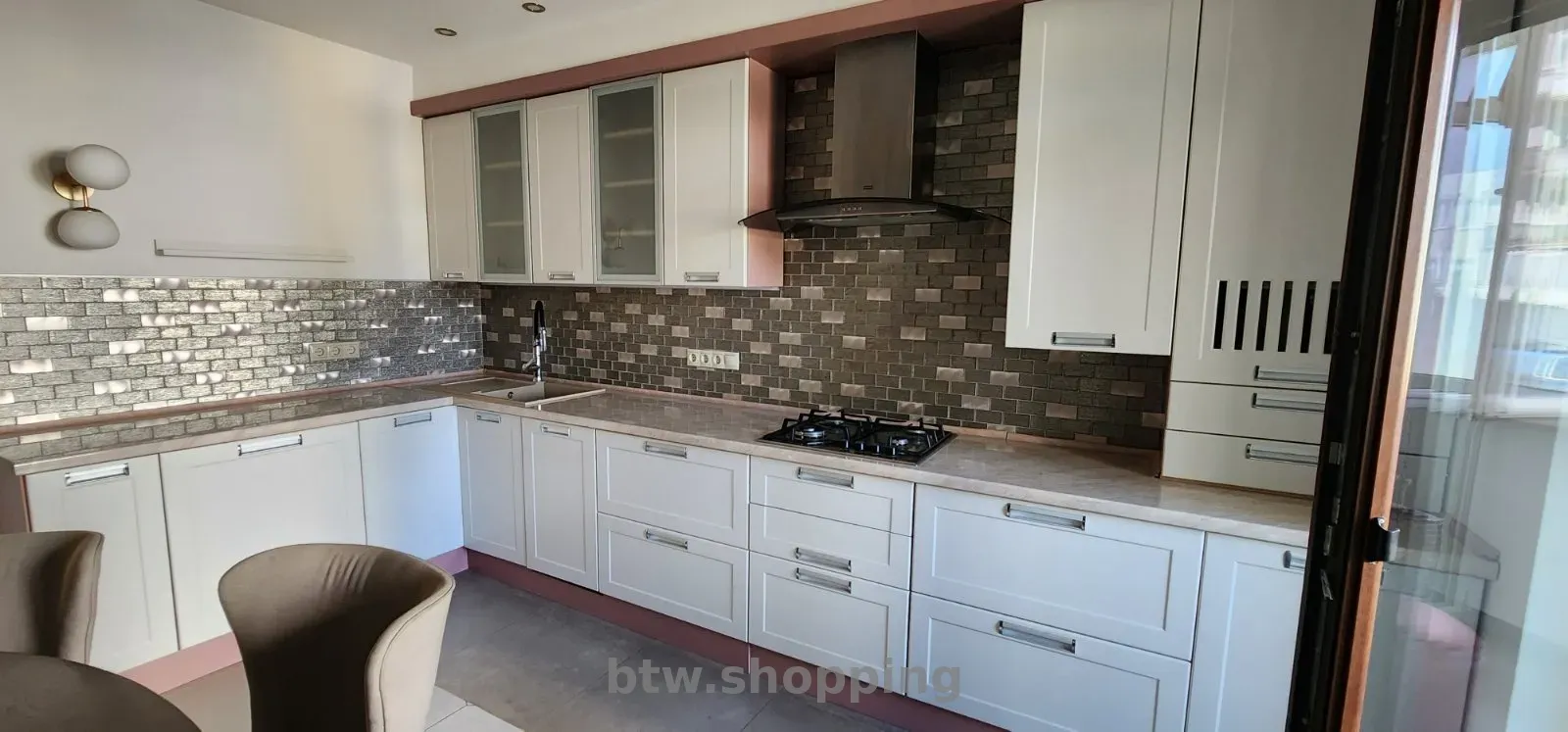 Продаж 3-кімнатної квартири у  Львоваі,вул. Рубчака, 21-В - btw.shopping