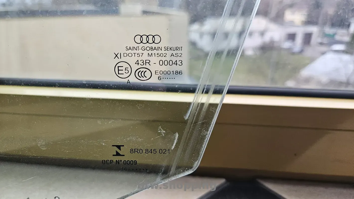 Подвійне бокове скло Audi Q5 (8R0845021 8R0845022) - btw.shopping