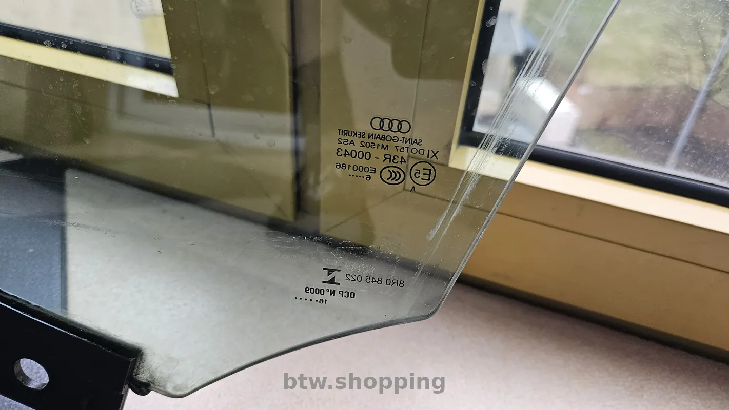Подвійне бокове скло Audi Q5 (8R0845021 8R0845022) - btw.shopping