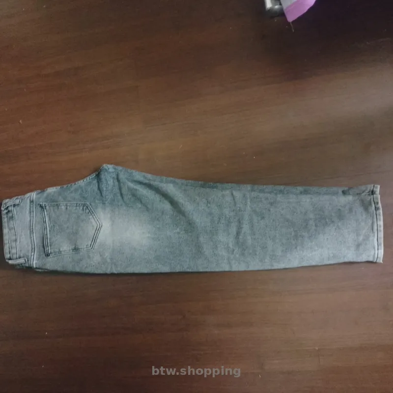 Продам чоловічі джинси - btw.shopping