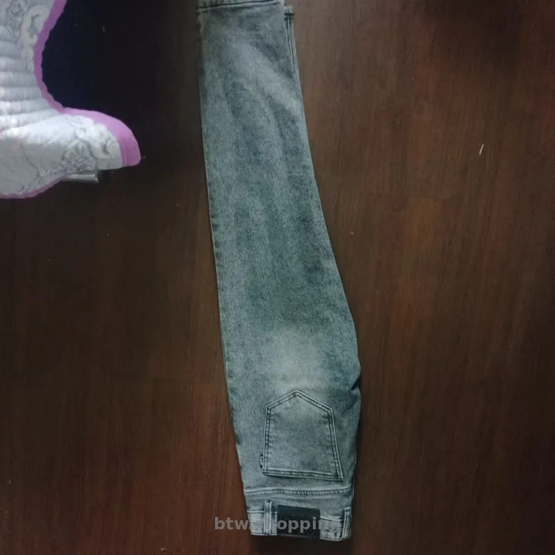 Продам чоловічі джинси - btw.shopping