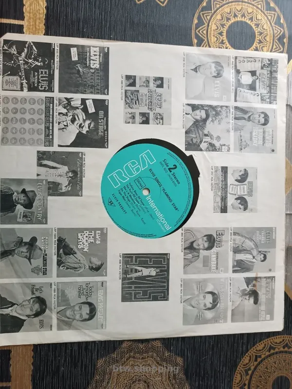 Пластинка Elvis Sings Flaming Star - btw.shopping