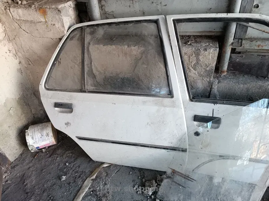 Двери Peugeot 205 3 шт Киев - btw.shopping