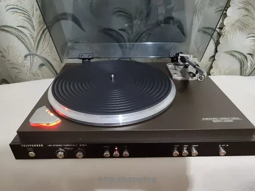 Вінтажний програвач Telefunken STS 1 без хэдшелла.