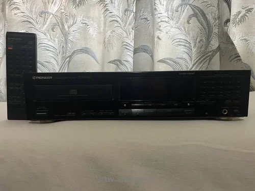 CD-програвач Pioneer PD-7500 — Японський Hi-Fi вінтаж