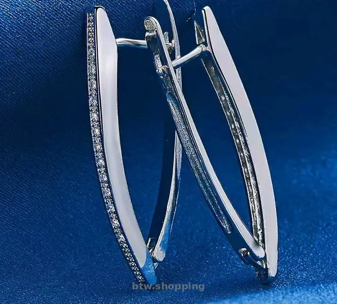 Сережки - нові - btw.shopping